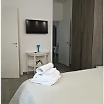 Lunablu فندق مبيت وإفطار روما